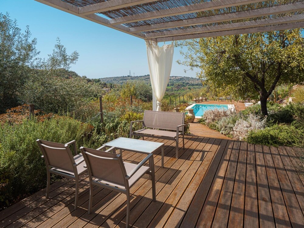Azalo Country Homes - Ulivo view 4