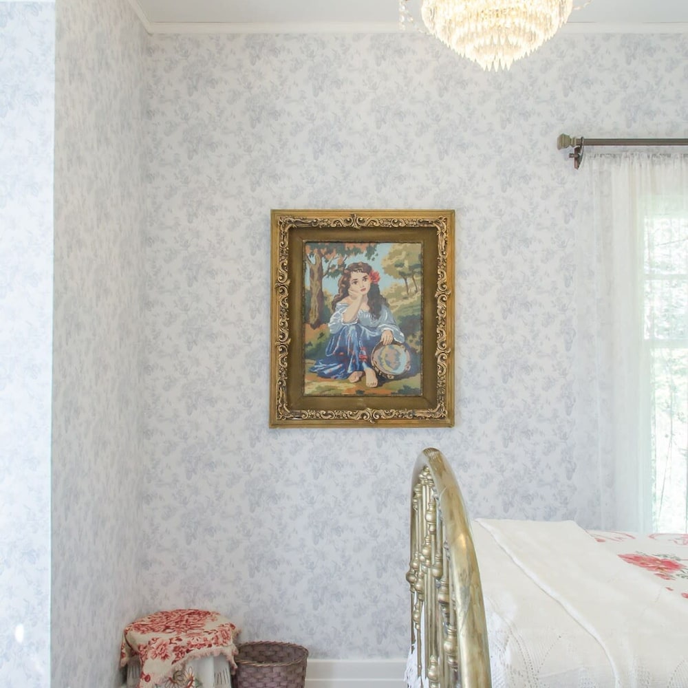 Luxury Waterfront Fairytale Home -carmen Elisabeth