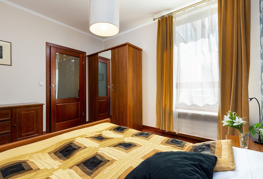 Obrzeżna Apartment by Renters view 2