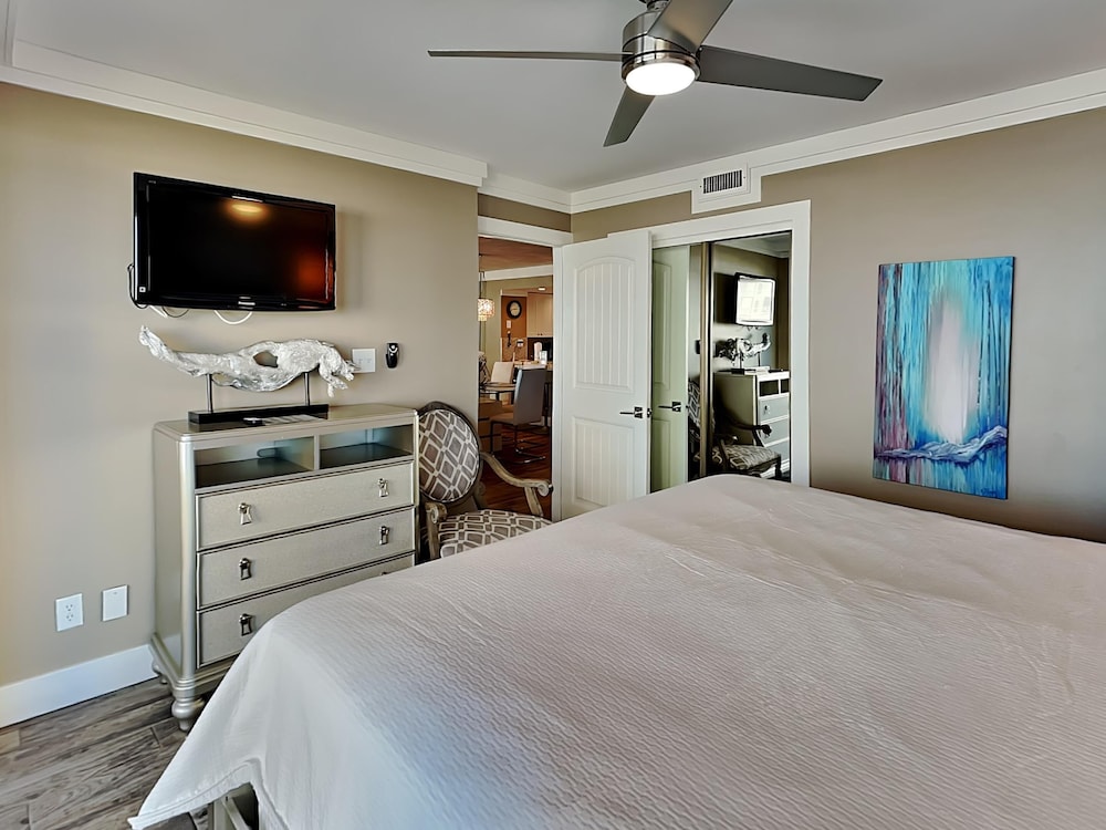 Edgewater by Southern Vacation Rentals — photo 3
