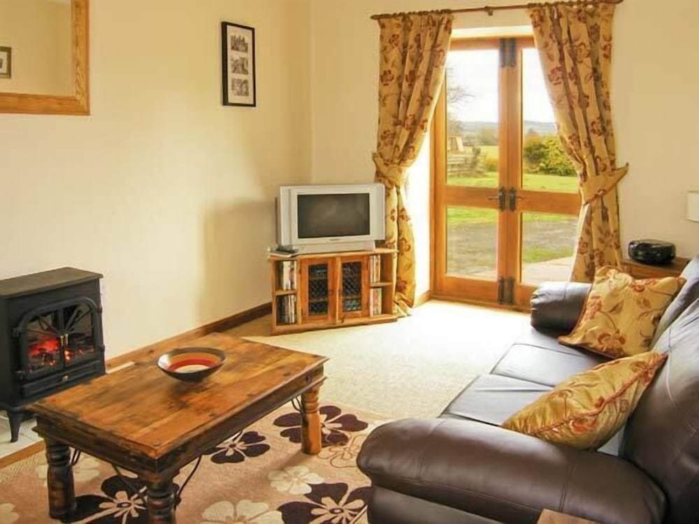 Croft Granary view 2