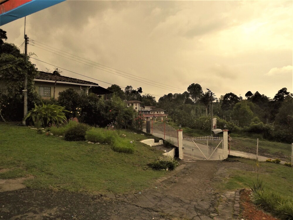 Hostal El Zorzal
