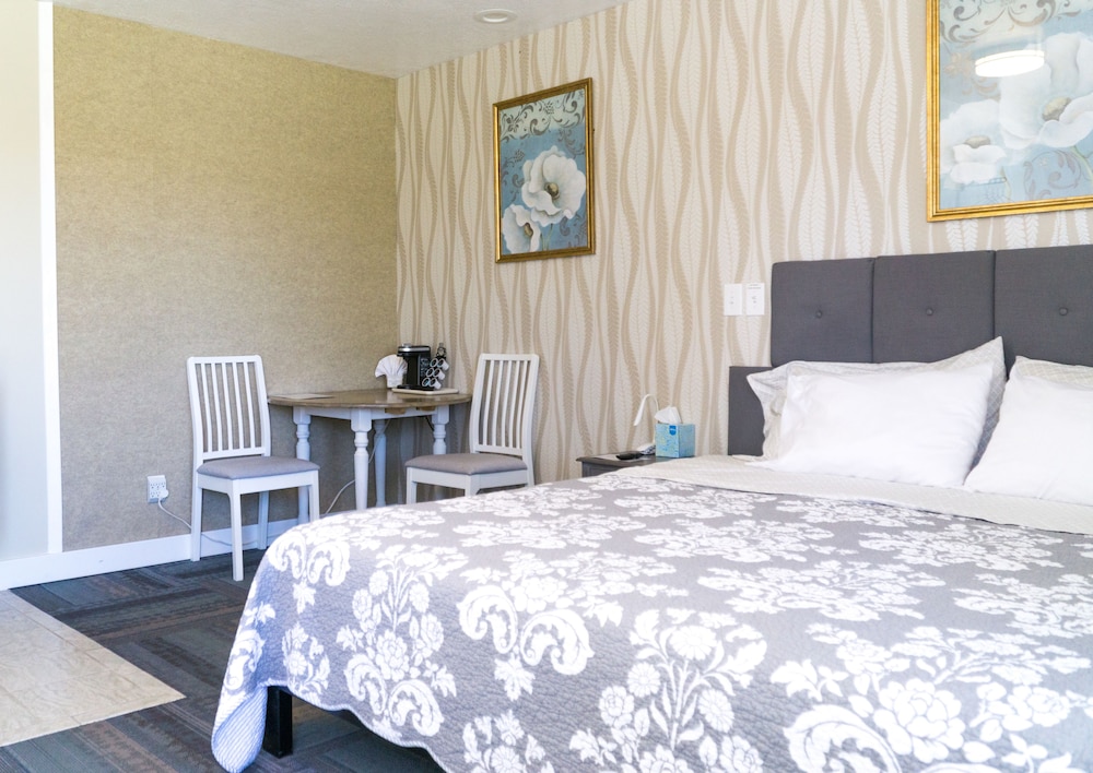 Bybee's Steppingstone Motel