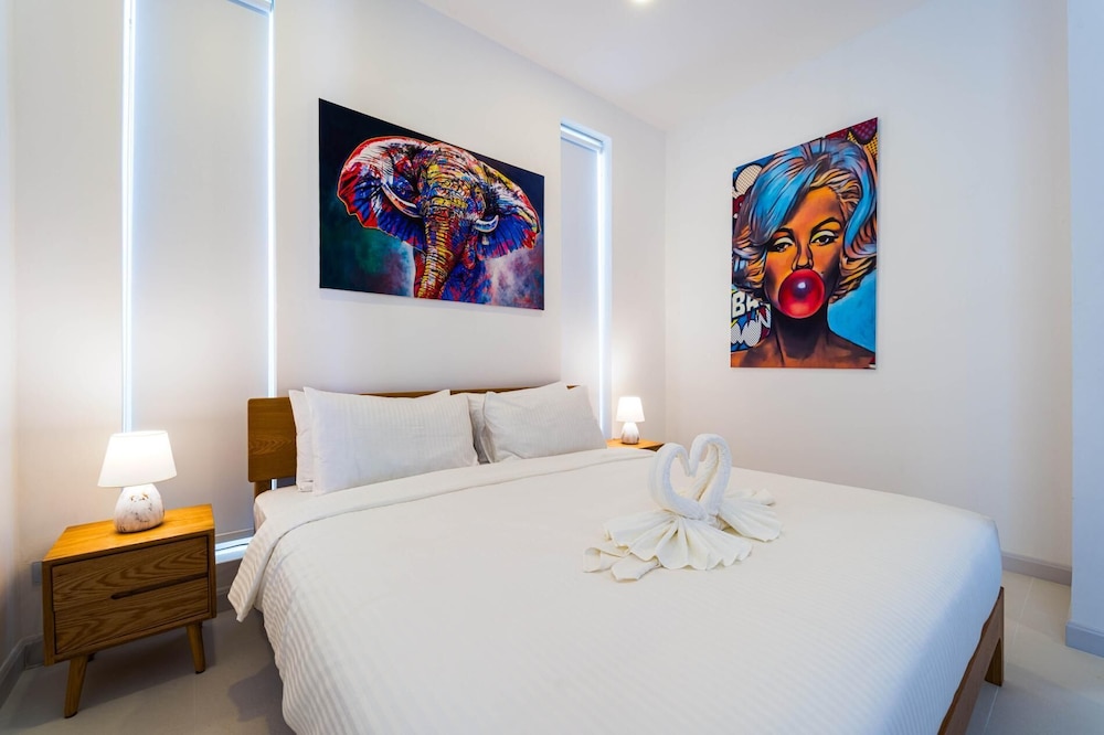 Modern 4 Bed Private Pool Villa KH-B6