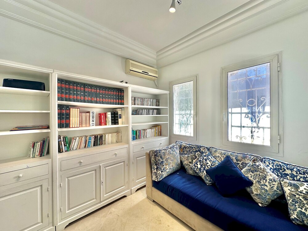 lounge
