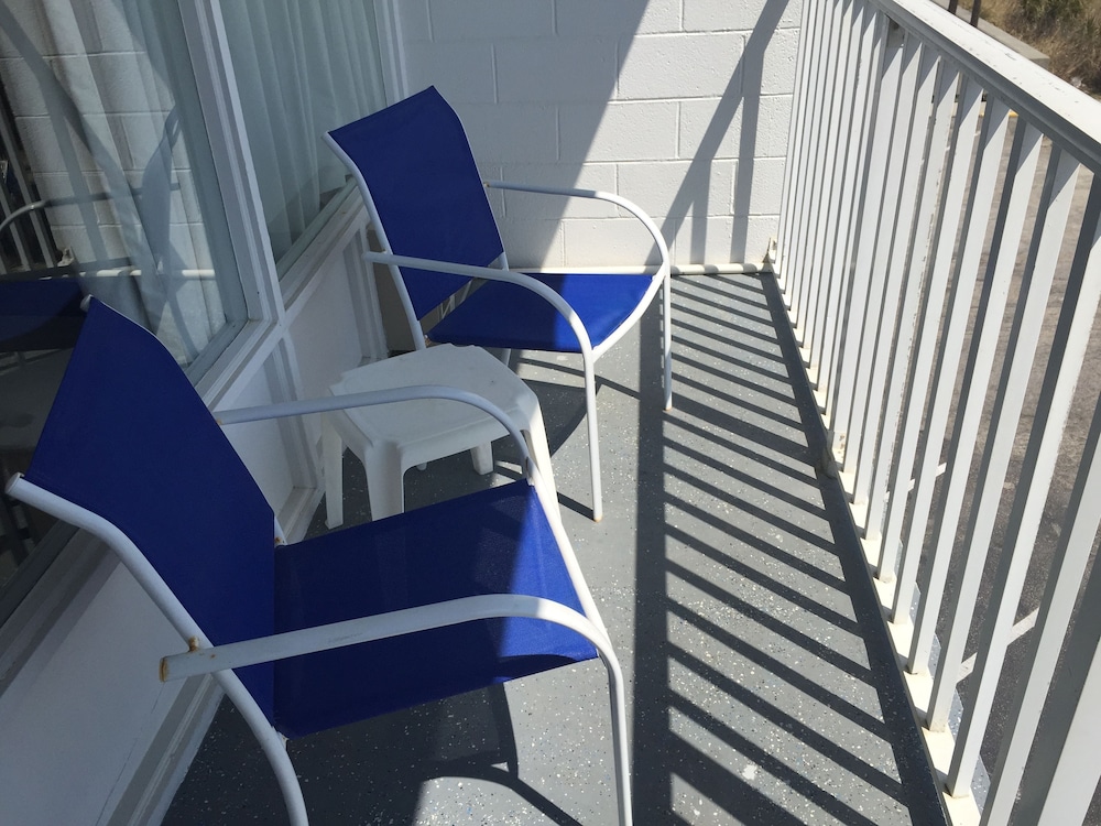 OUCHI HOTEL SUITE Temma view 3