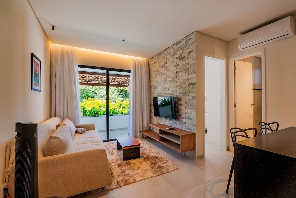 Miami House Cumbuco by Carpediem