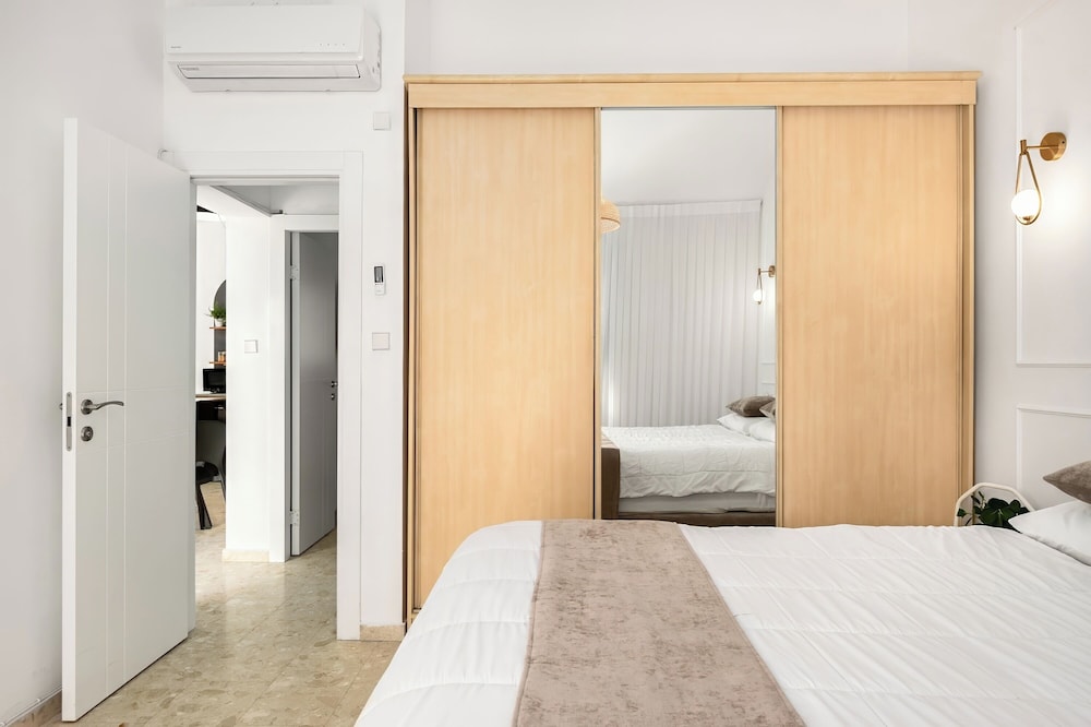 Royal Park Apt Resort by Sea N Rent