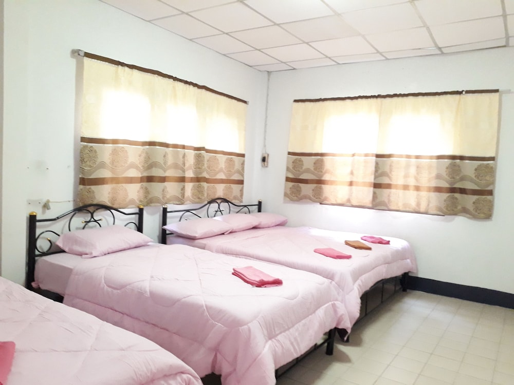 Mae Rampung Beach House 2