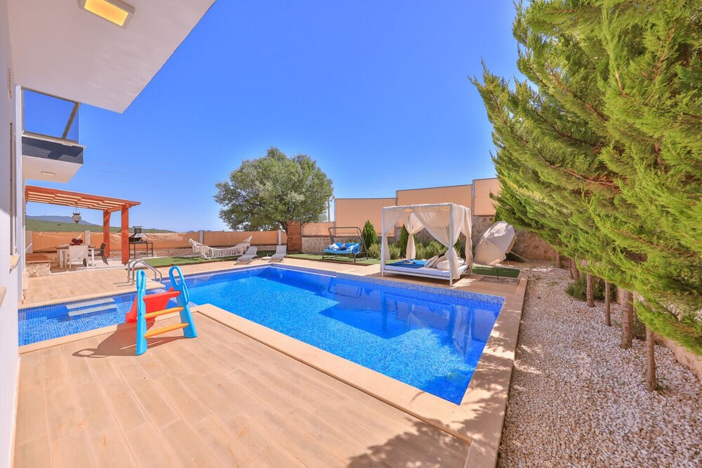 Nergiz Villas
