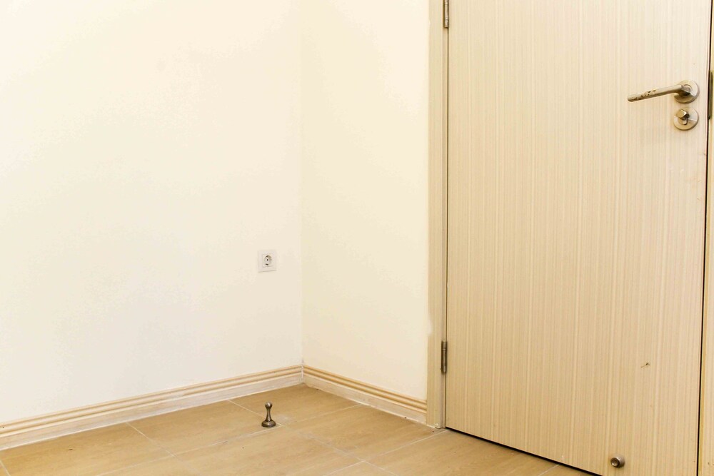Best Choice and High Floor 1BR at Meikarta Apartment view 4