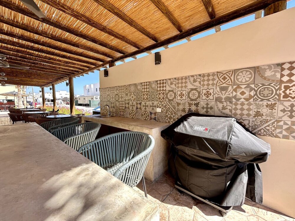 Oceanna Apartments