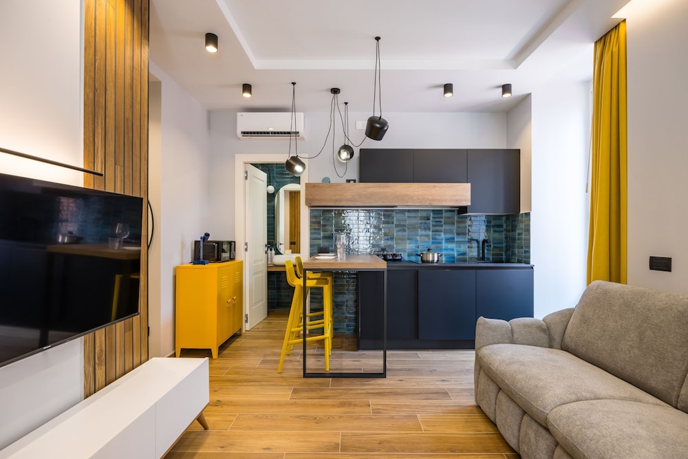 Tribunali Trendy Apartment by Wonderful Italy