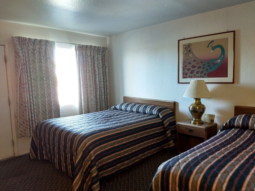 Budget Inn
