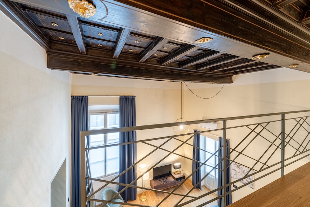 Palazzo Odescalchi by Wonderful Italy - Apt 6