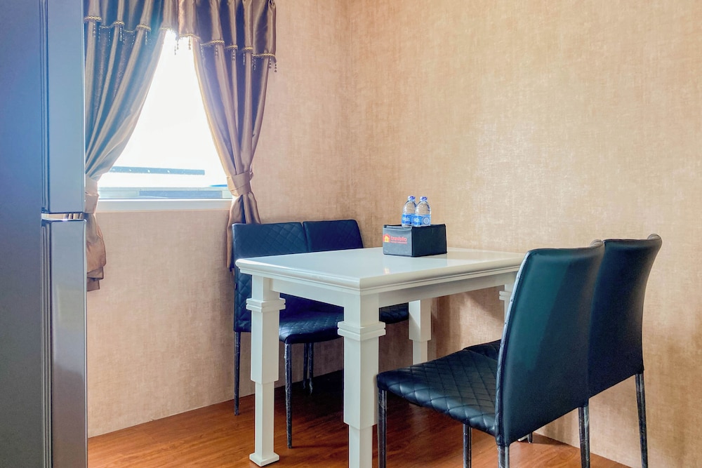 Pleasant And Modern Look 1Br Green Pramuka City Apartment