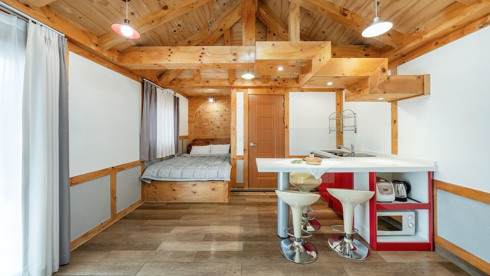 Gapyeong Iris Pension