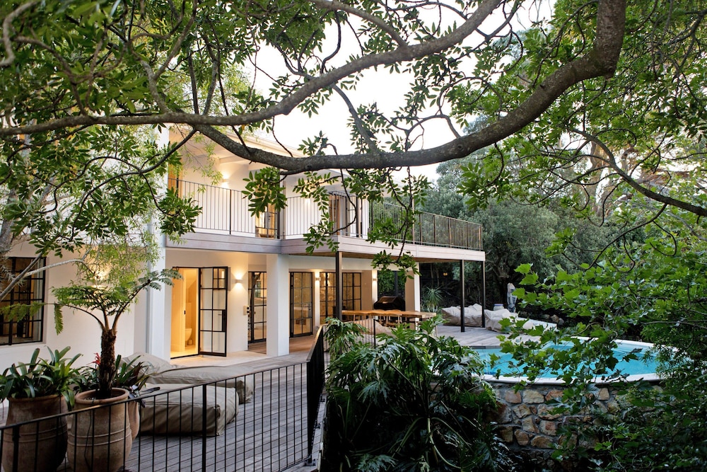 River 42 Camps Bay - Luxury Villa With Pool Stream
