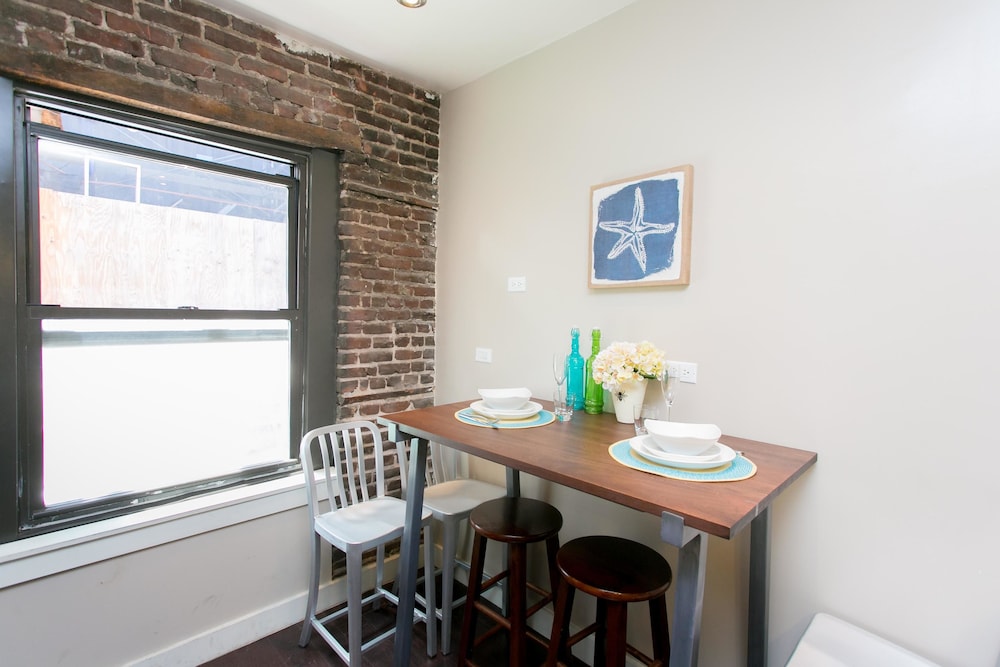 NY053 3 Bedroom Apartment By Senstay