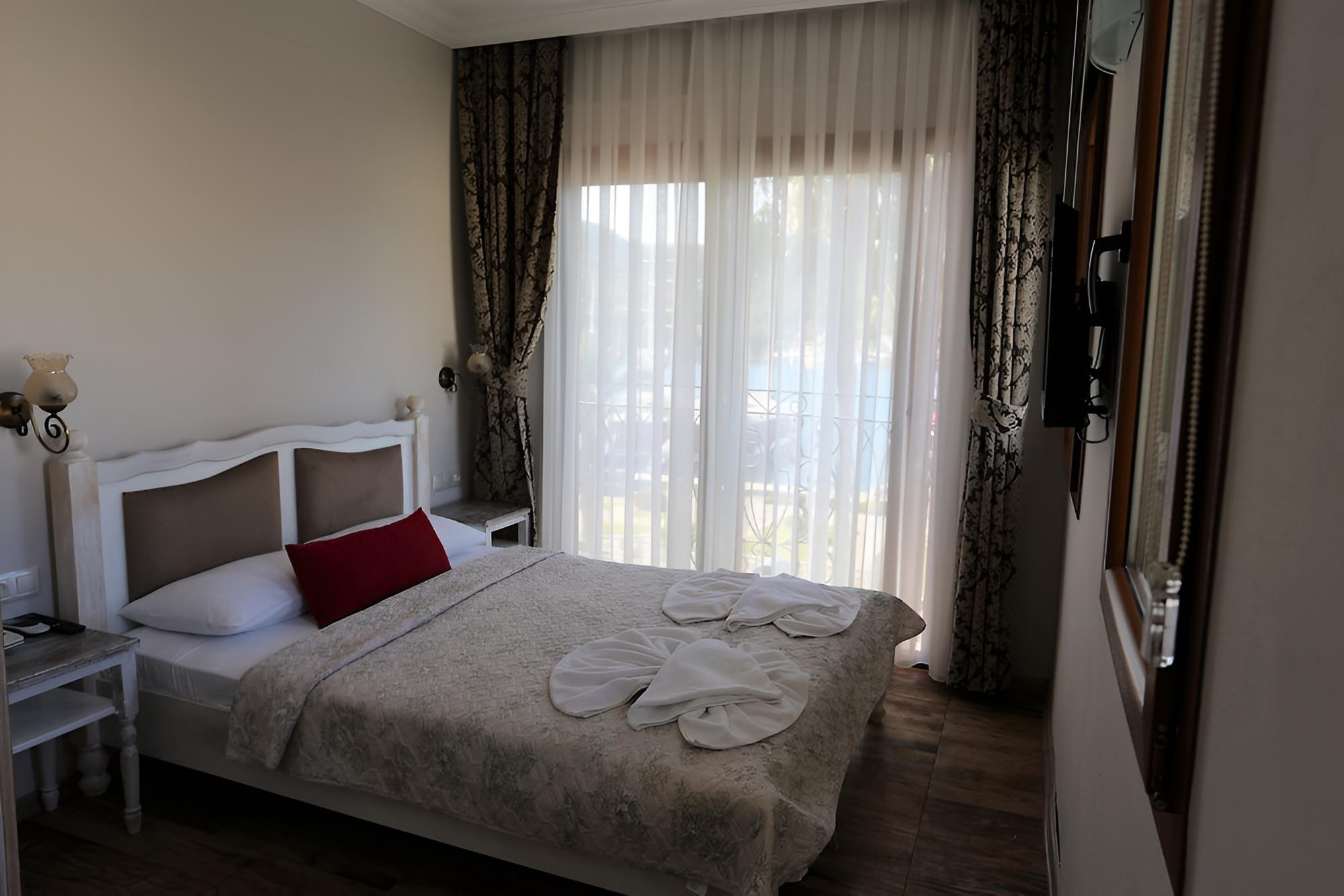 Q&S Cennet Life Hotel