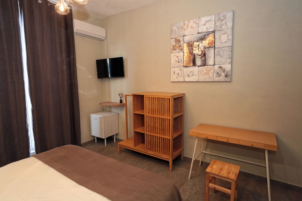 OIKIA AUTOMATIC ROOMS