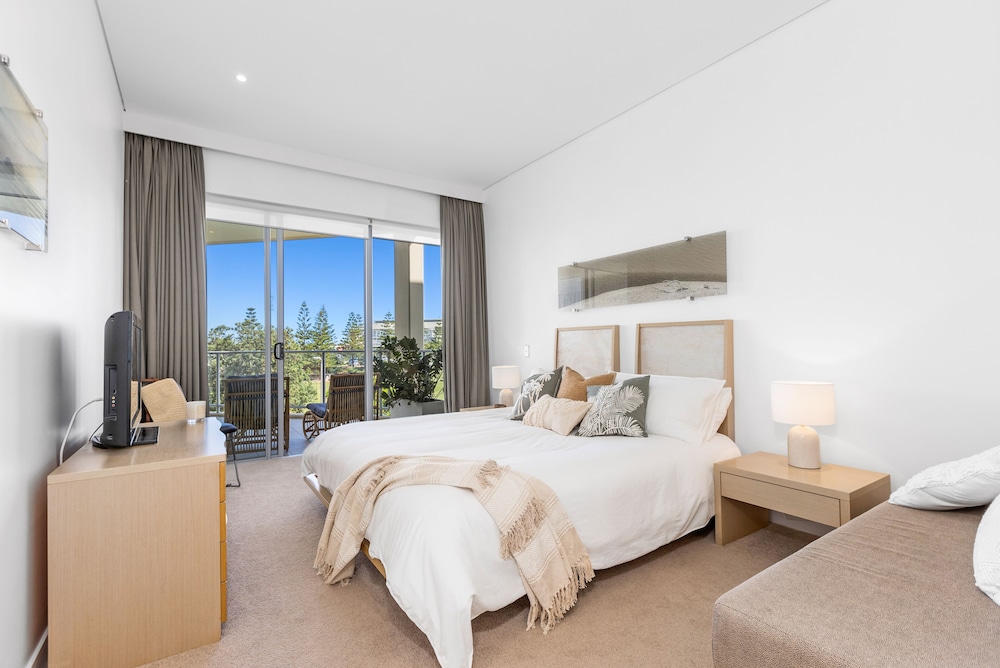 Luxury Apartments on Bells Boulevard