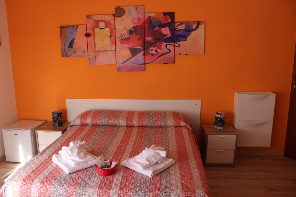 Damiani & Sister Guest House