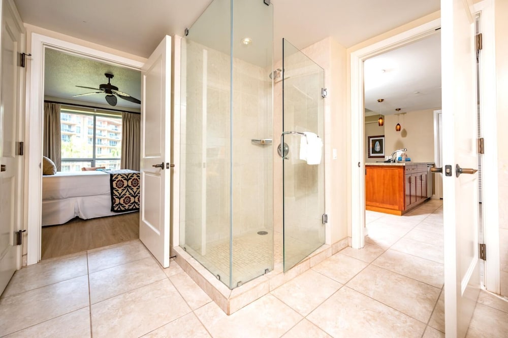 Honua Kai Hokulani 5 Free Rental Cars KBM Resorts Well Appointed, Magnificent Views 5 Units, 6 Bedrooms Ml-1748