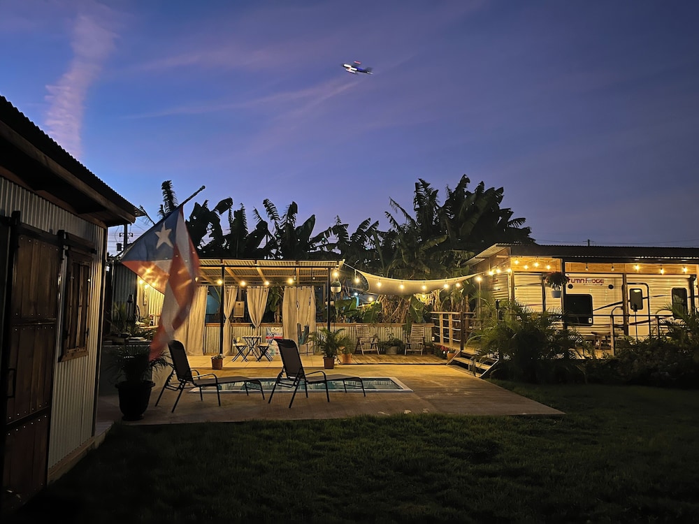 El Camper with private pool