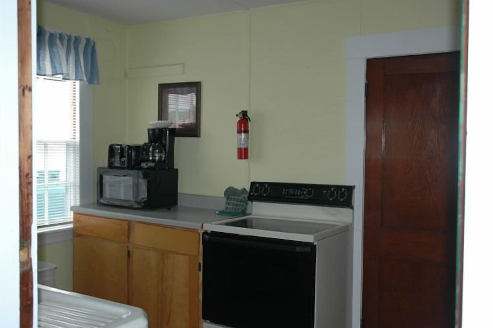 Channel Watefront Cottages