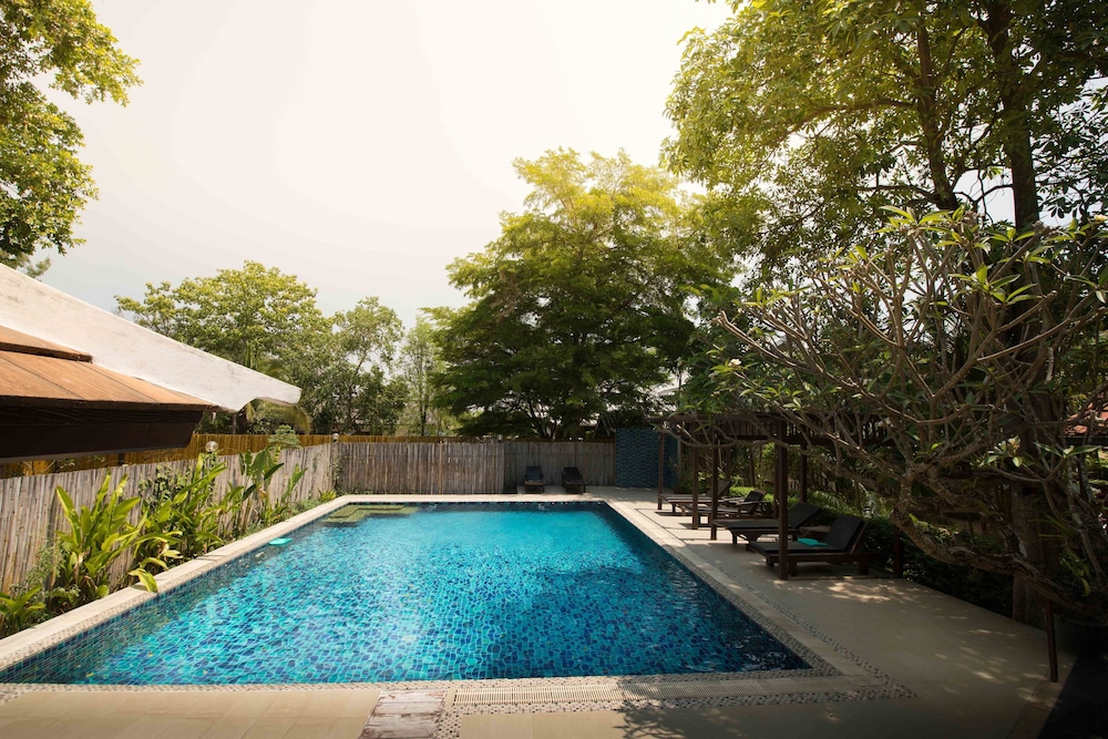 Dorm of Happiness by Tharaburi Resort