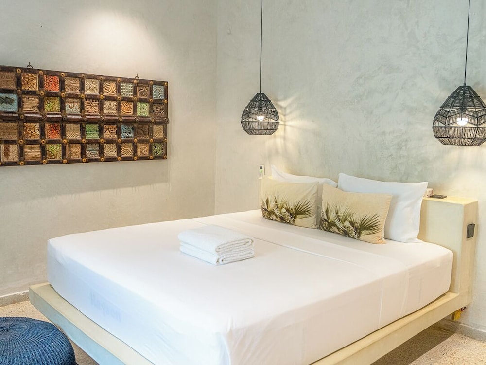 Solymar Staffed Beach Front Villa