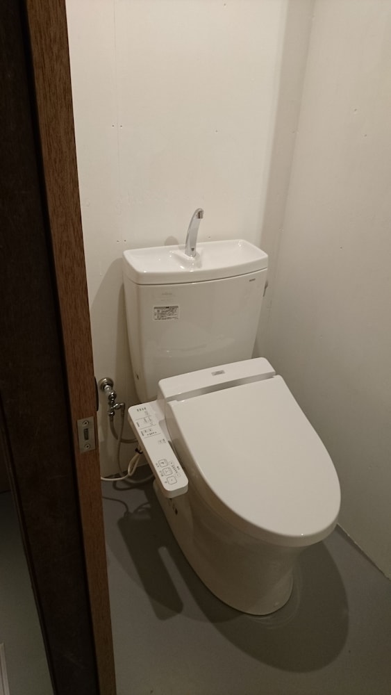 Kawaramachi Dormitory - Hostel