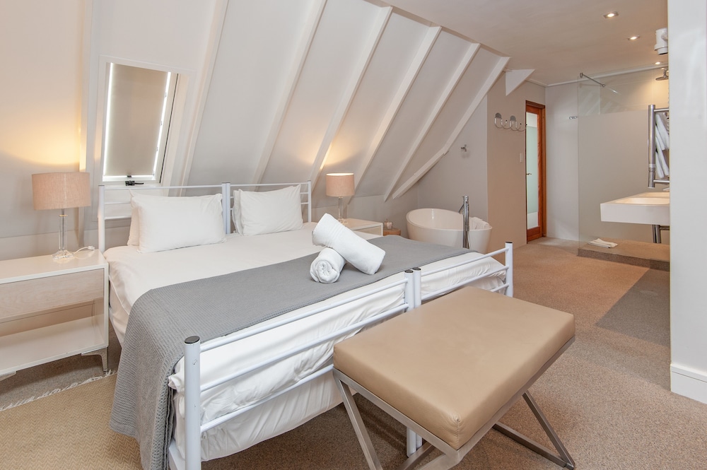 Hermanus Vacations - Harbour House Hotel - Property Image 2