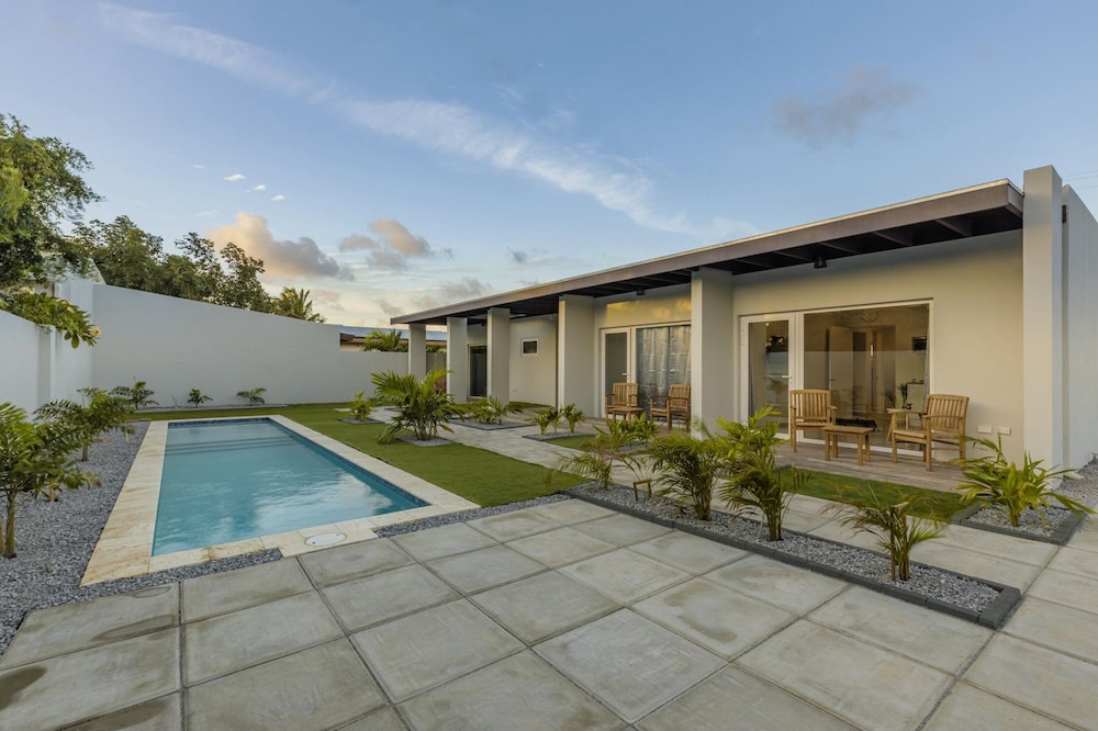 Cozy One Bedroom Apartment With Pool Koyari