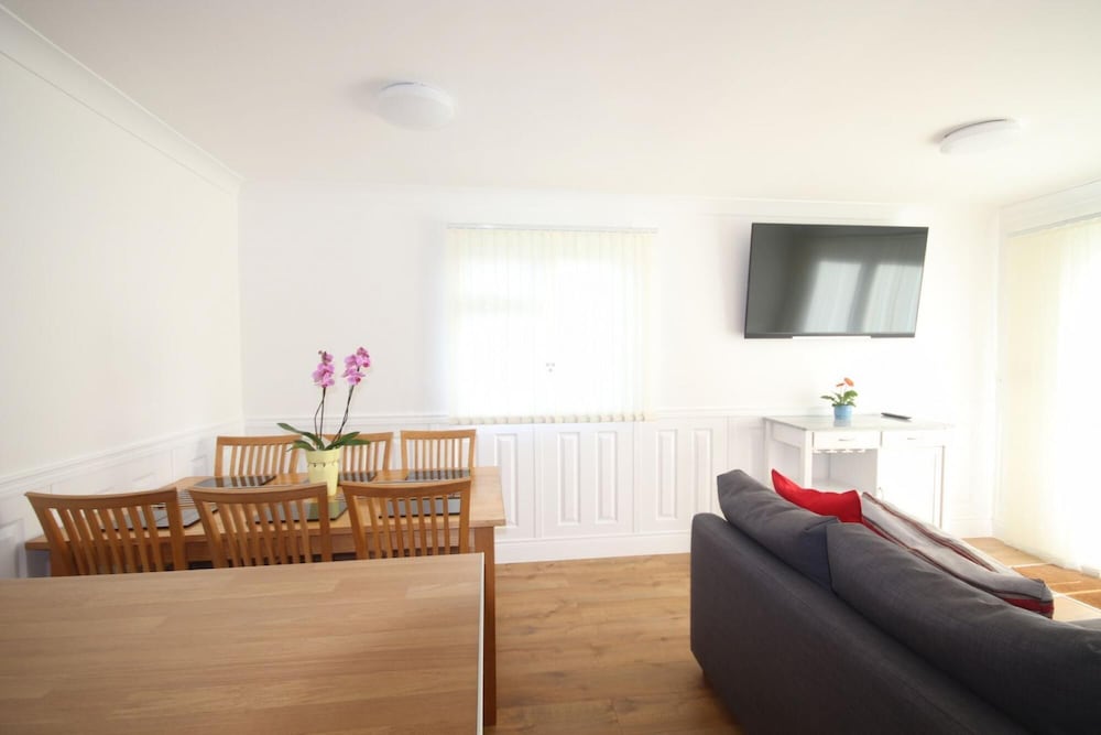 29C Medmerry Park 2 Bedroom Chalet view 2