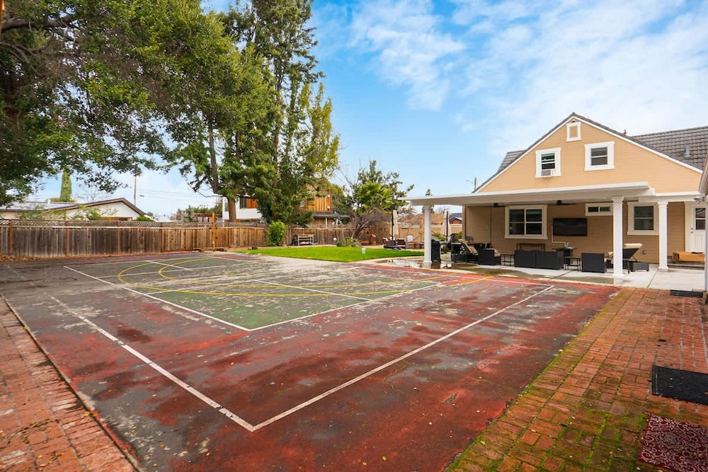 Santa Clara 5Br Home I Spacious Backyard I Westfield