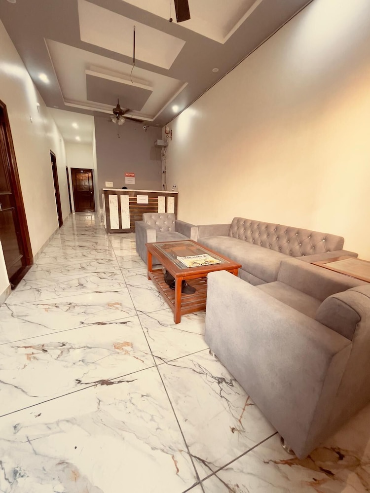 Vishram Guest House