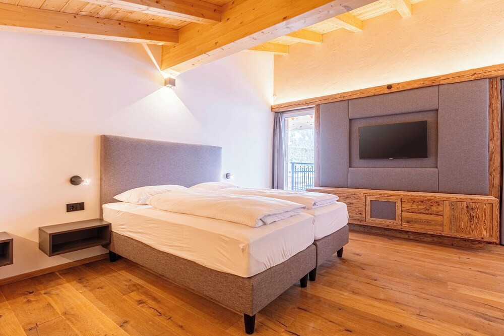 Zugspitz Suites Lermoos by ALPS RESORTS