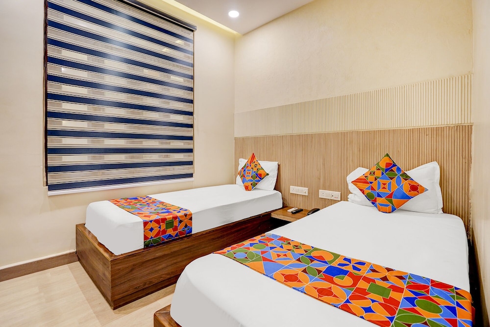 Fabhotel Aman Paradise
