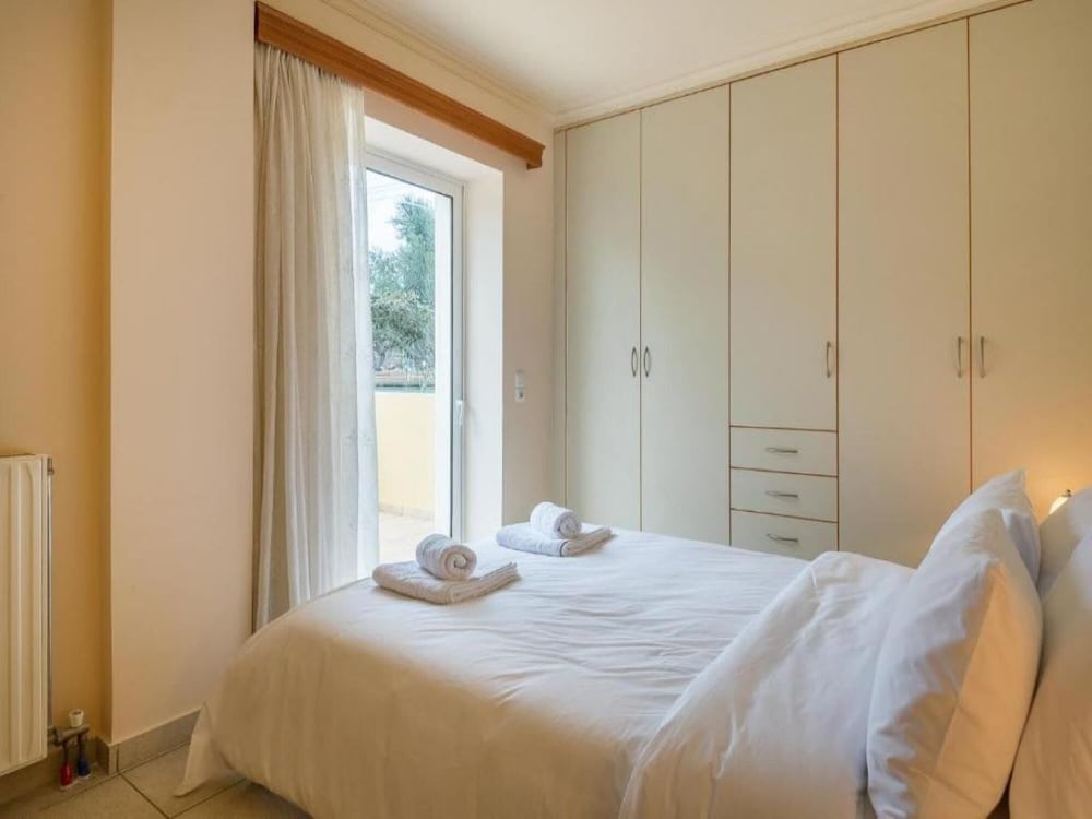 Olive Tree Villa-kalamata Serene Retreat view 2