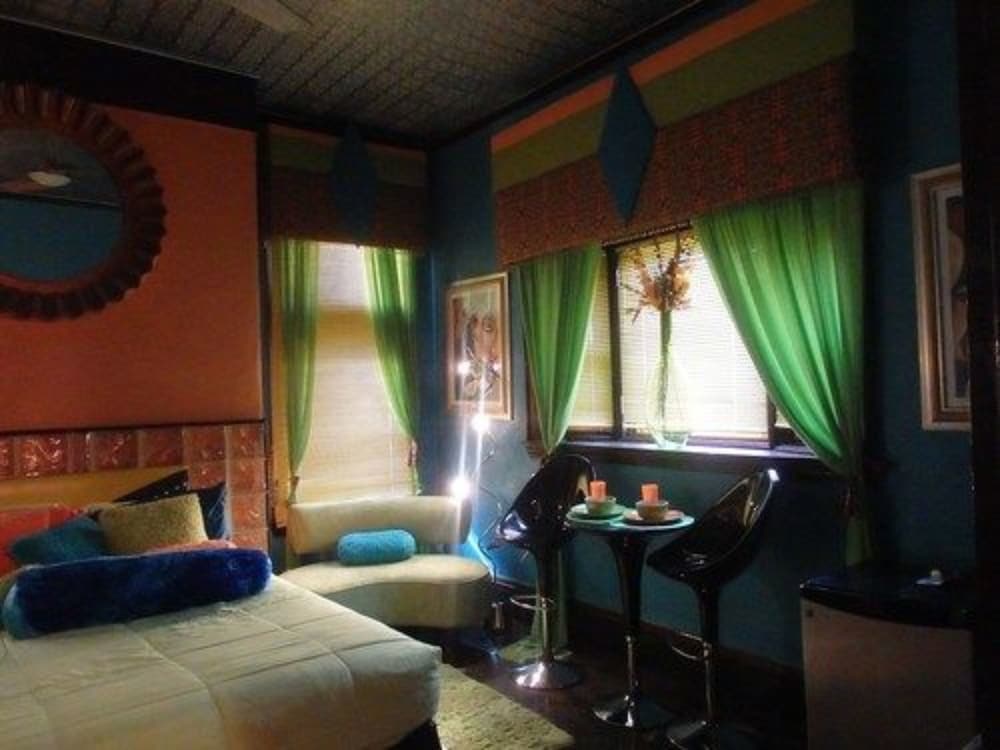 Central West End B&B