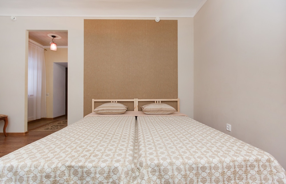 Guesthouse on Kyzyl-armeyskaya