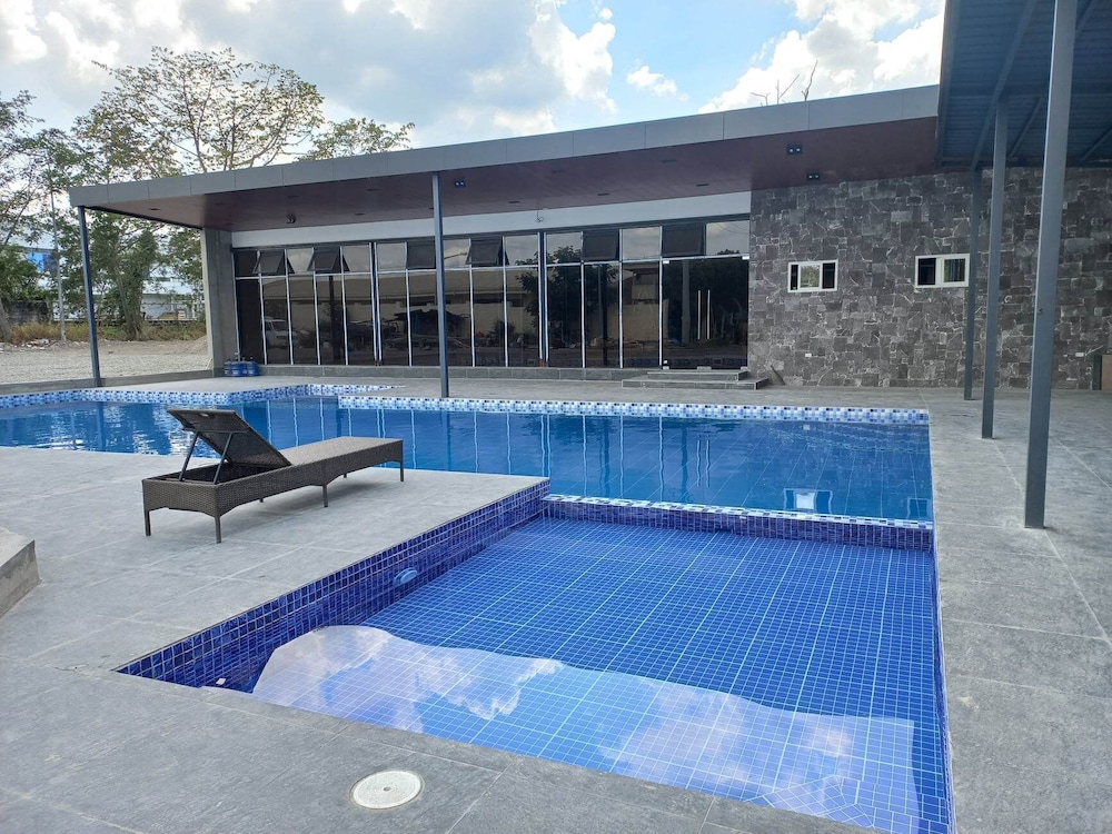 Olle Hotel