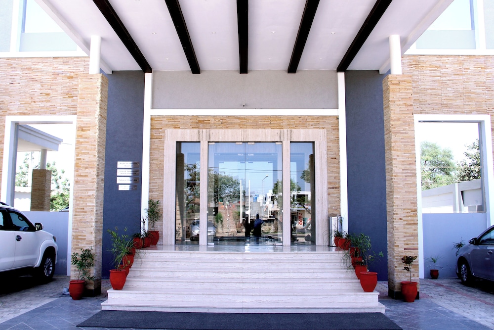 Continent Hotel Nawanshar