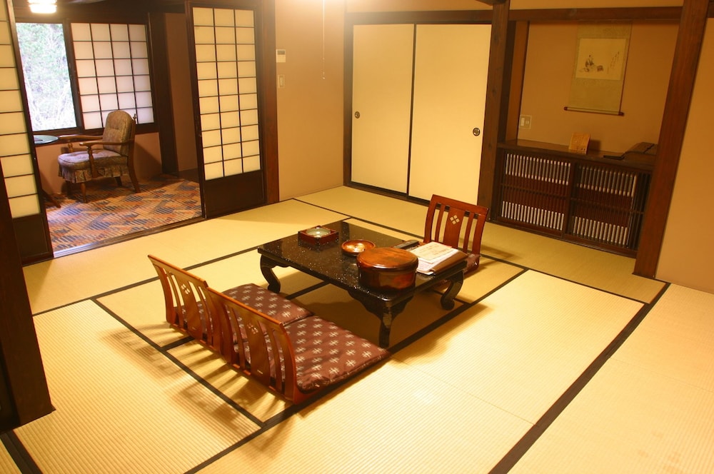 Yumoto Chouza