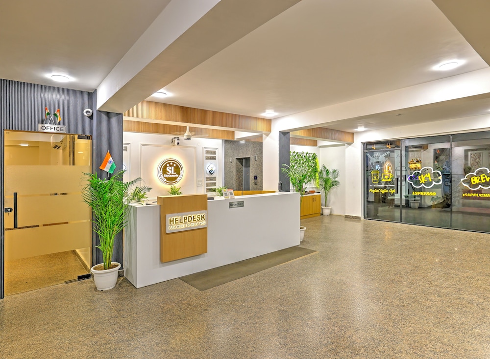 SkyLuxuria Hotel & Service Apartments