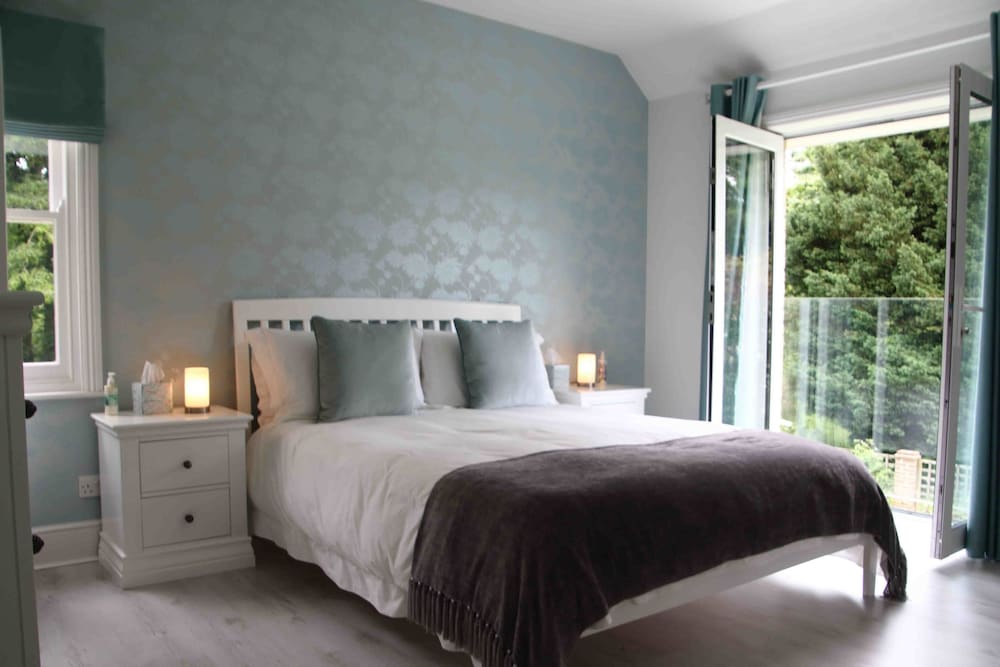 Brick House Cheriton view 3