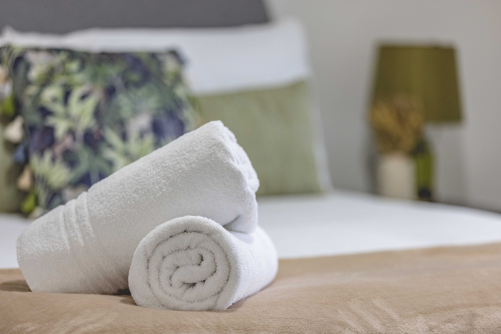 Chic and Comfy 4 Bedroom Stay Baylis