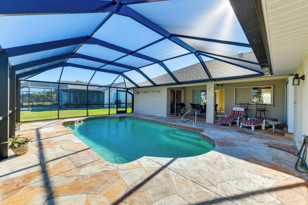 Canal-front Home in Rotonda West Near Golf + Beach